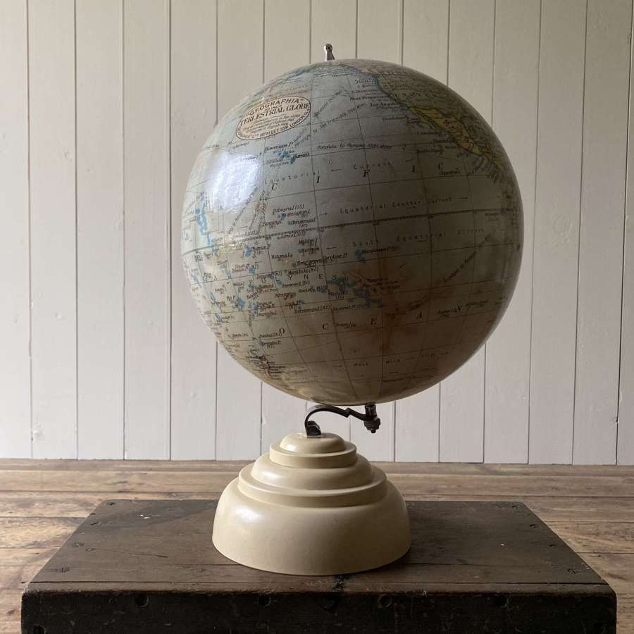 Vintage Geographia 10 inch Globe