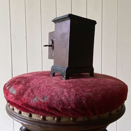 Vintage Miniature Safe