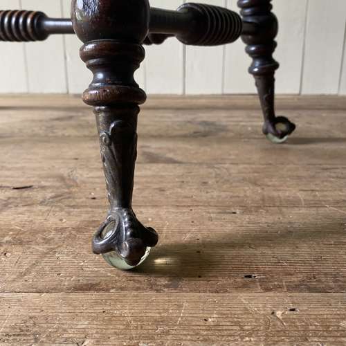 Antique Crystal Ball & Claw Foot Table