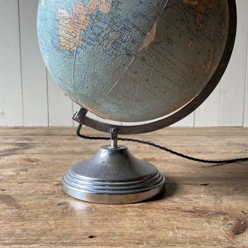 Vintage 1960’s Glass Illuminated Globe