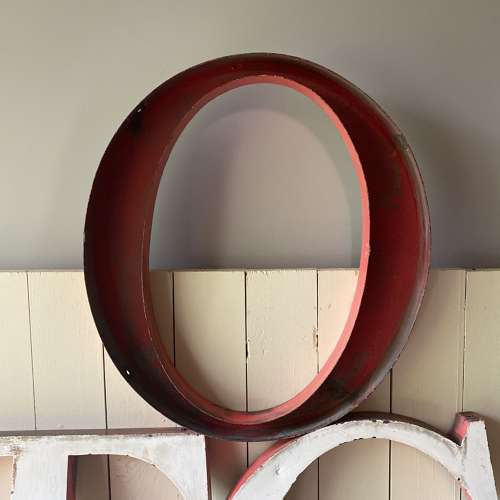 Vintage Shop Letters