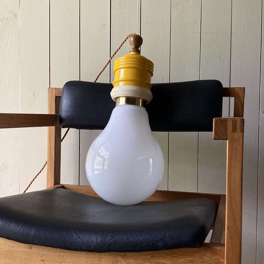Retro Bulb Pendant Lamp